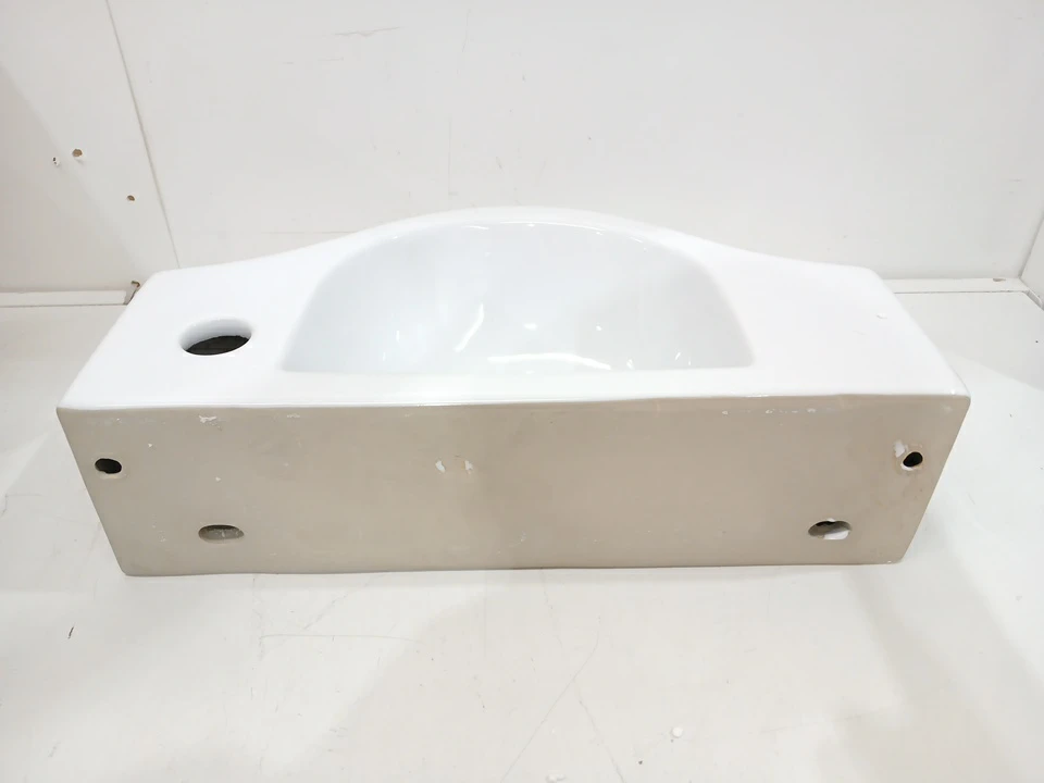 Wall-mount bathroom sink - photo 3