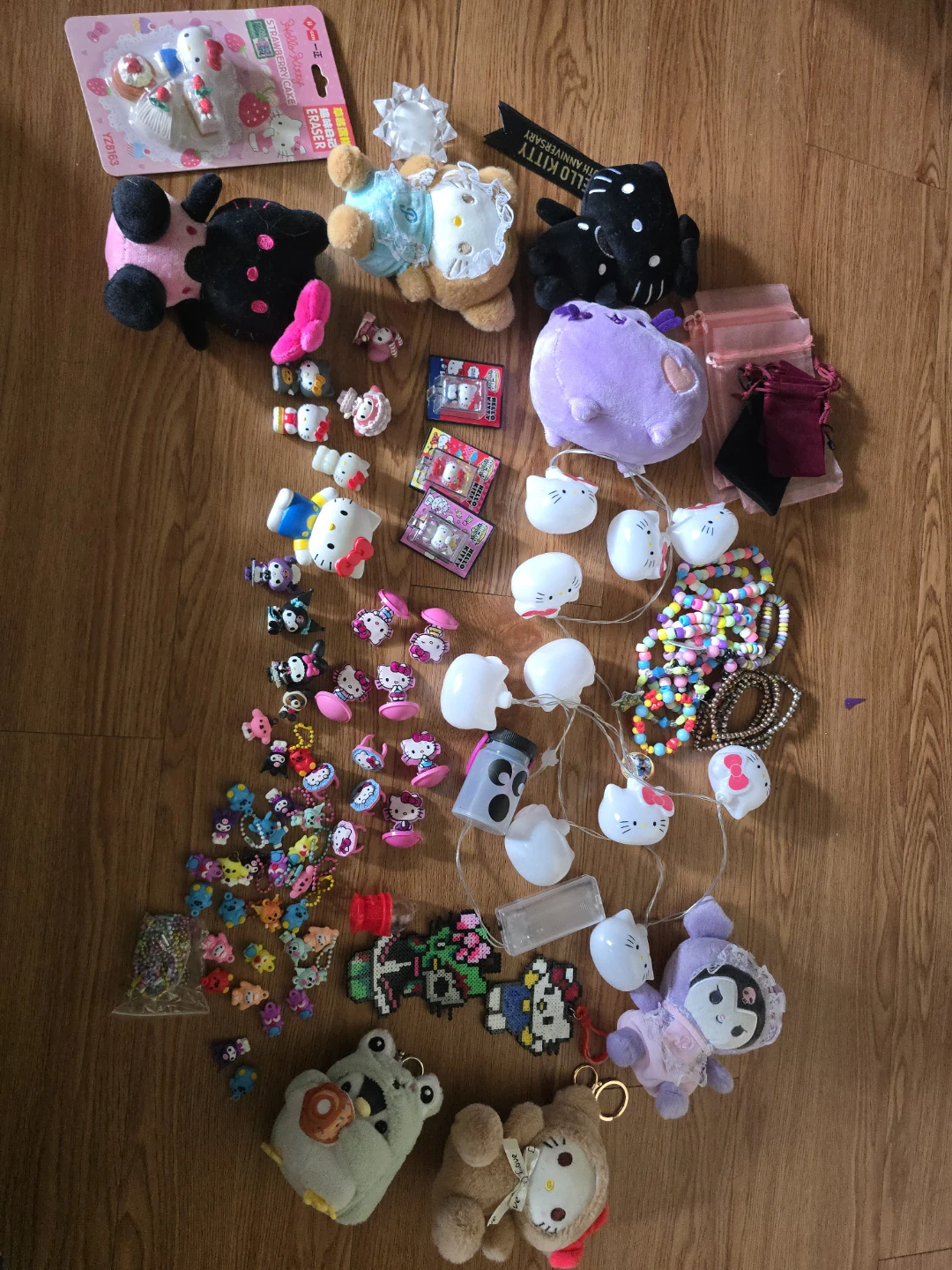 Assorted Hello Kitty & Friends Plush Toys, and Accessories - photo 3