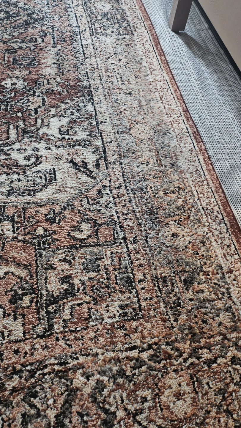 Pink and beige area rug 5 x 8 - photo 2