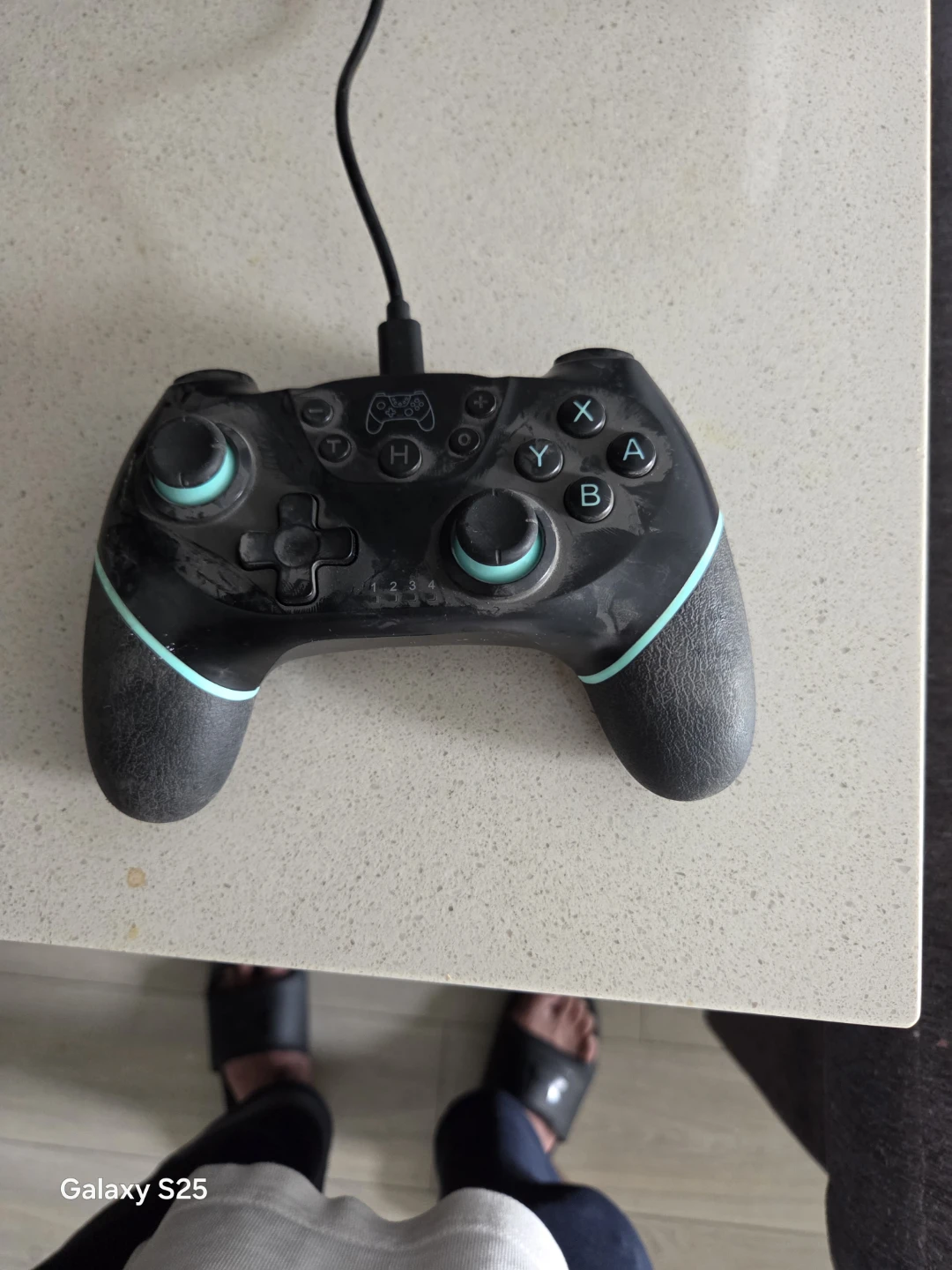 Black Wireless Controller - photo 3