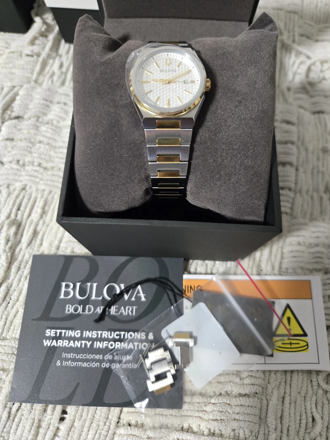 Bulova Watch women - photo 2