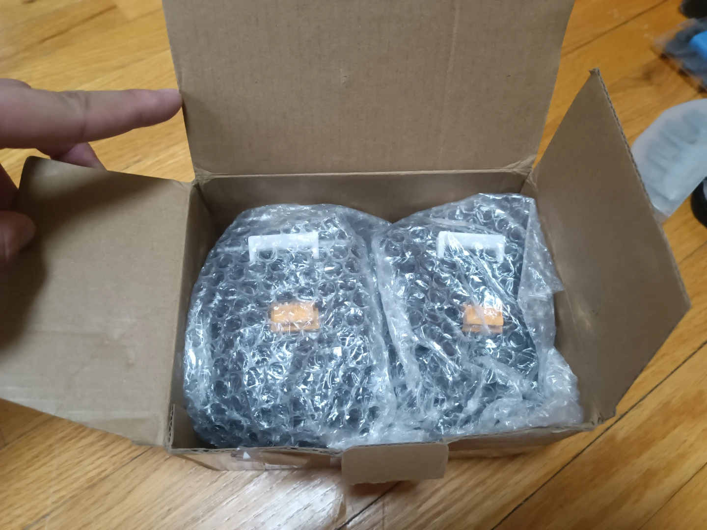 2x 18V Li-ion 6.0Ah Batteries - photo 4