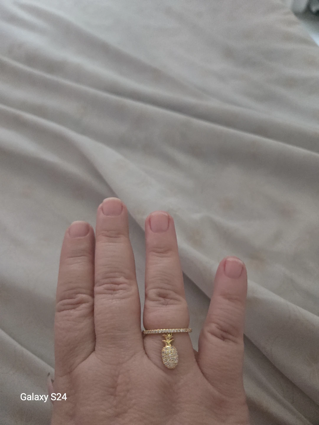 Gold-tone ring with pineapple charm