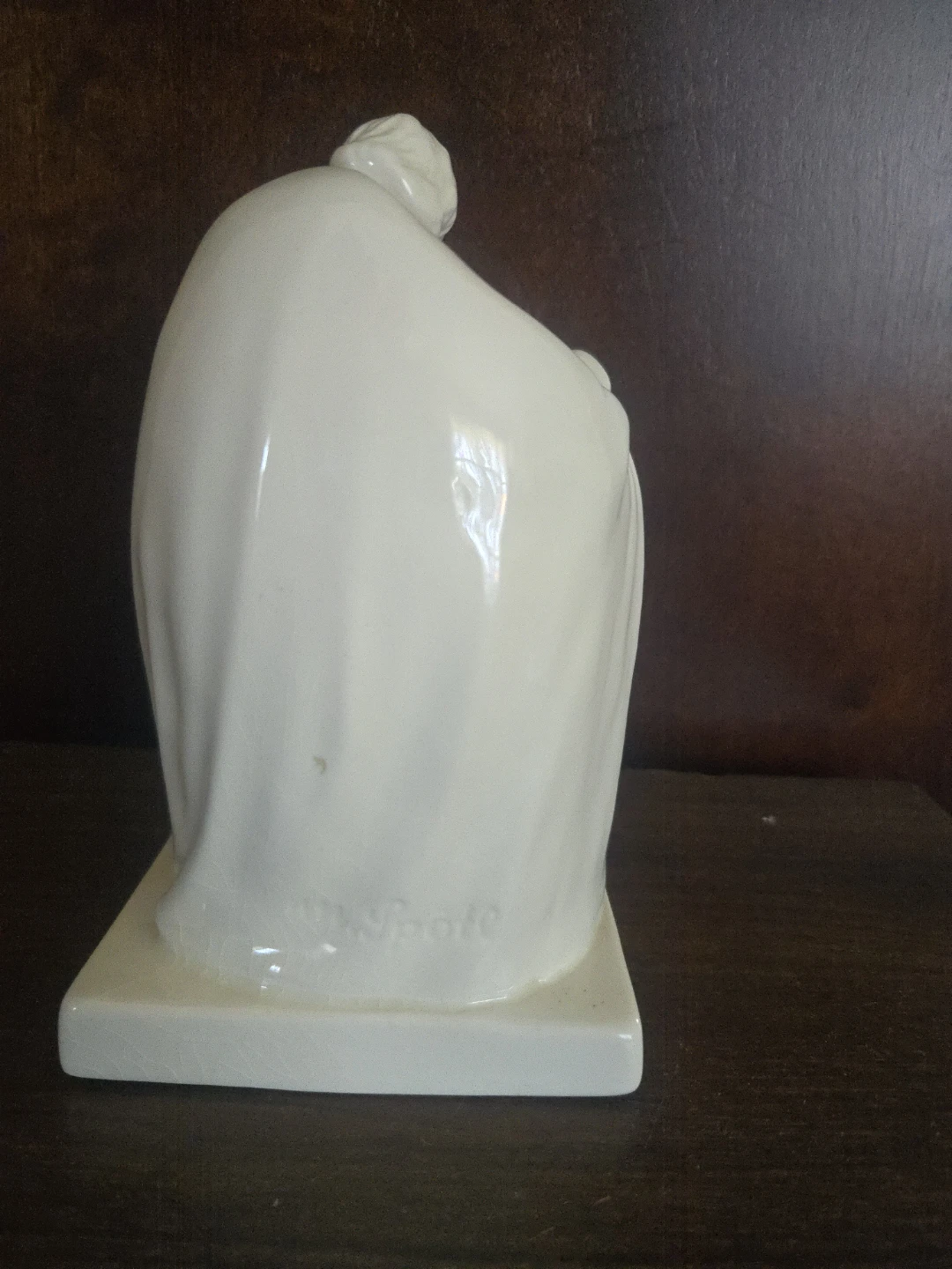 Goebel Nativity Scene Figurine - photo 3