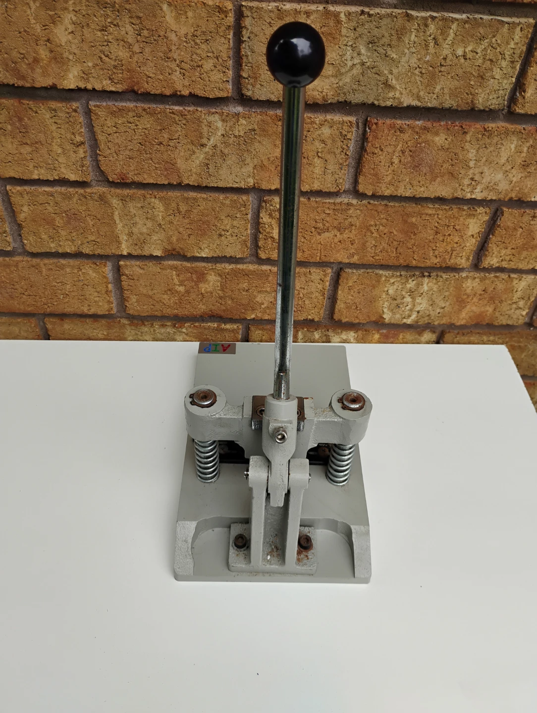 AIP Corner Rounder Punch Tool - photo 3