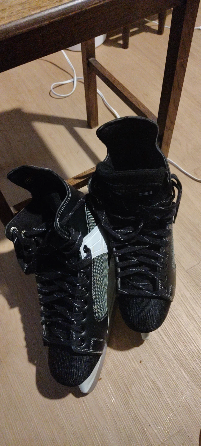 CCM Tacks Hockey Skates Size 12 - photo 4