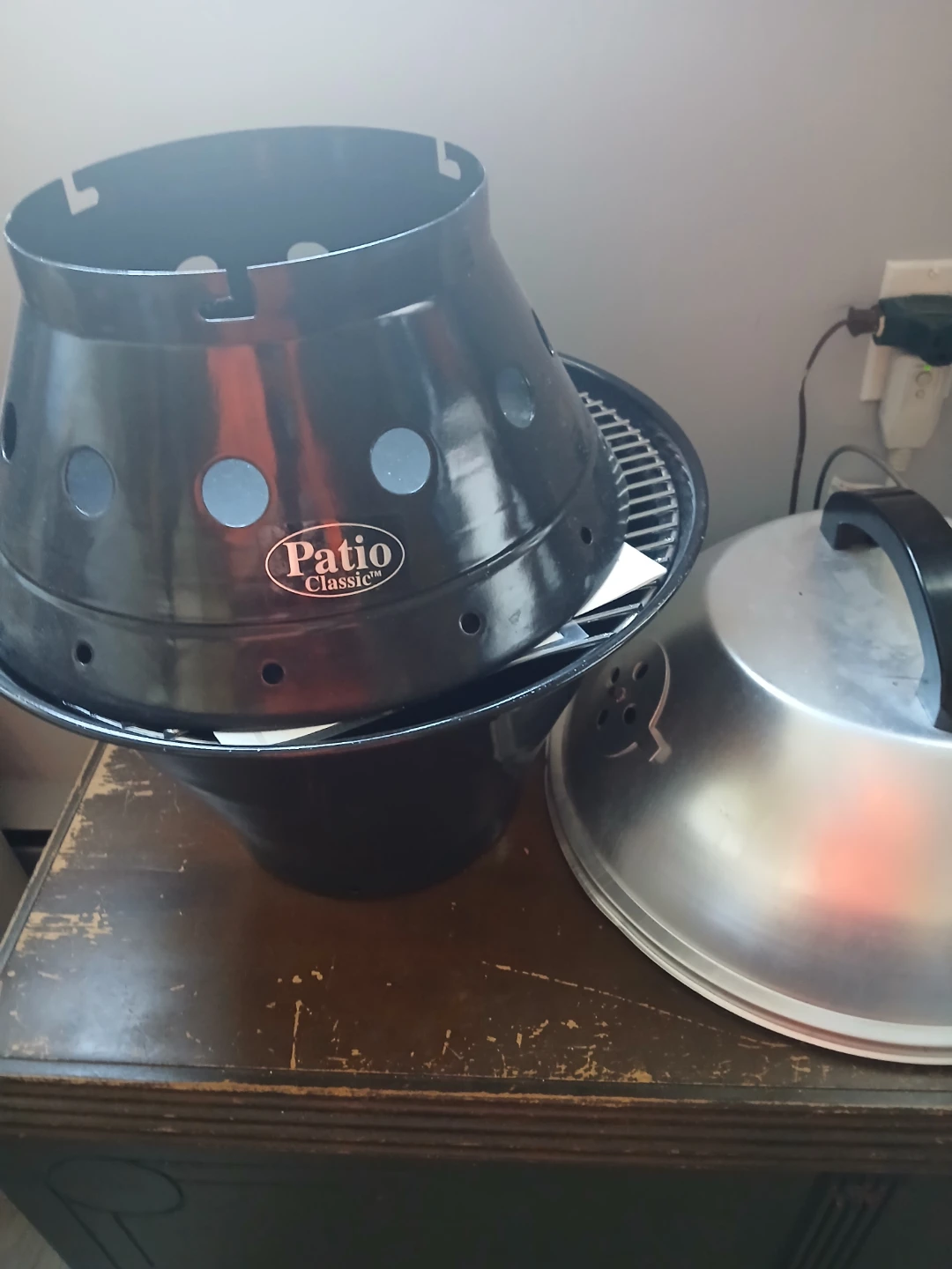 Patio Classic Barbecue Bucket Charcoal Grill - photo 3