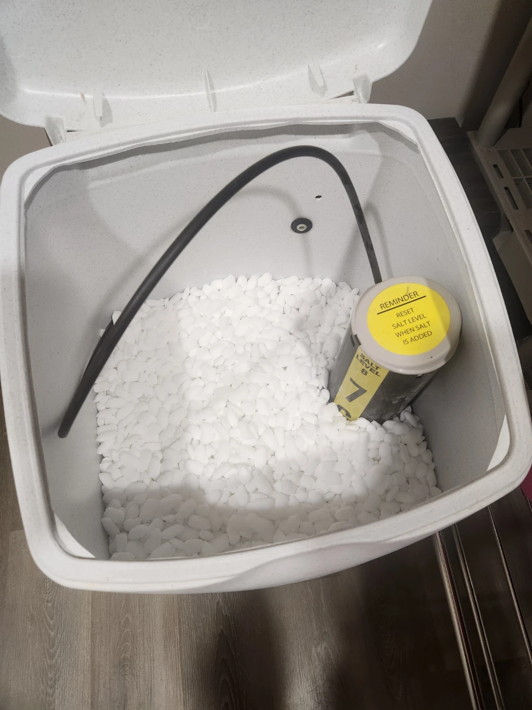 Windsor Clean & Protect Salt for Water Softeners - photo 2