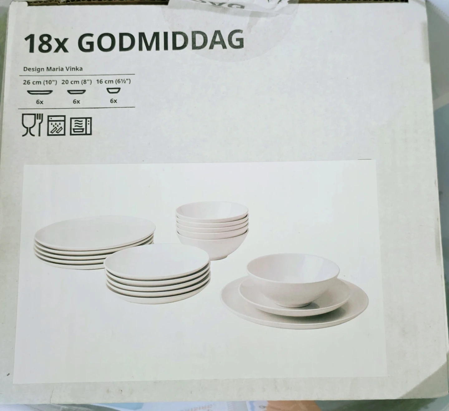 IKEA GODMIDDAG 18-Piece Dinnerware Set - White