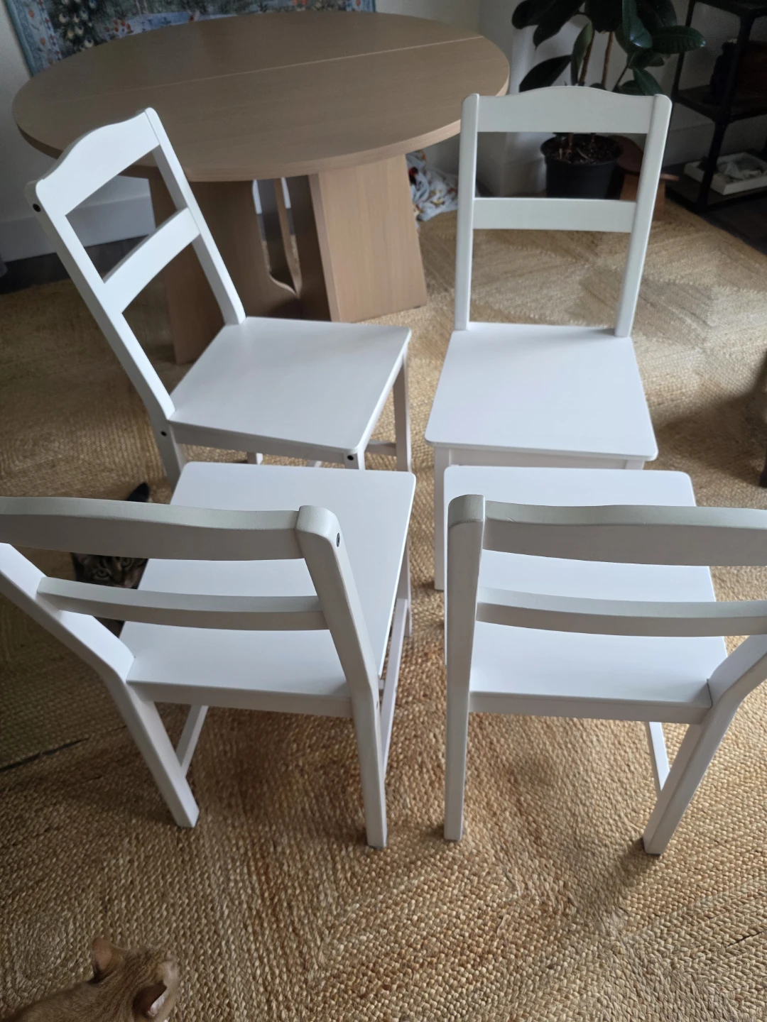 Set of 4 White Dining Chairs - photo 3