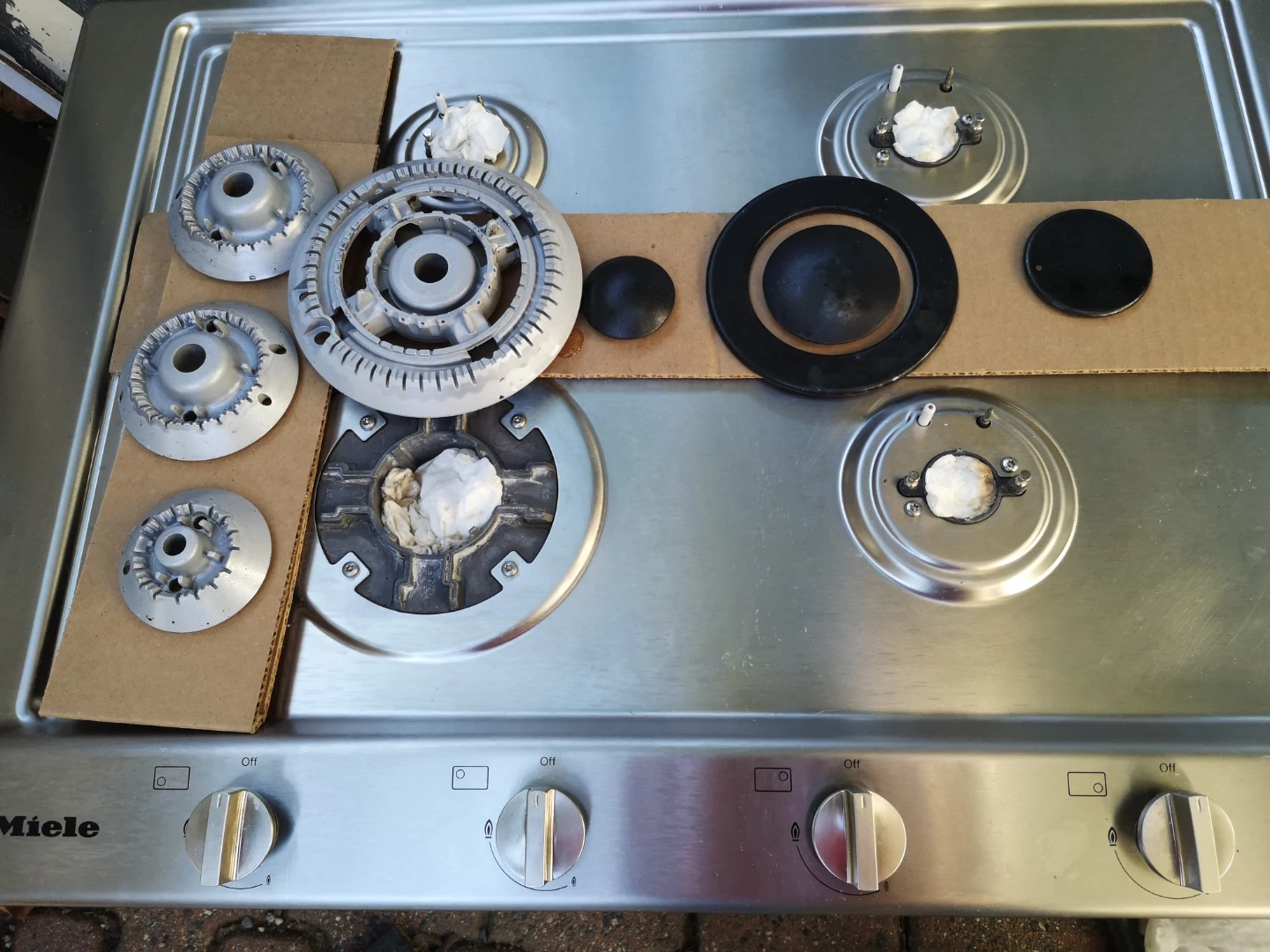 Miele Stainless Steel Gas Cooktop - photo 3
