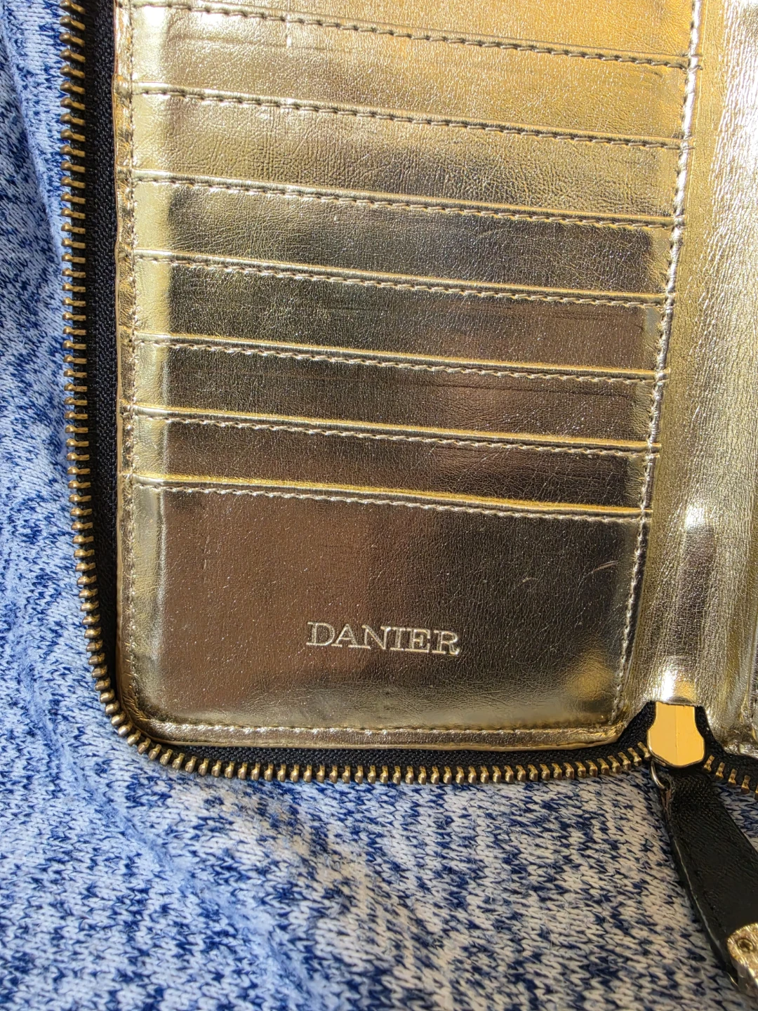 DANIER Black Zip-Around Wallet - photo 2