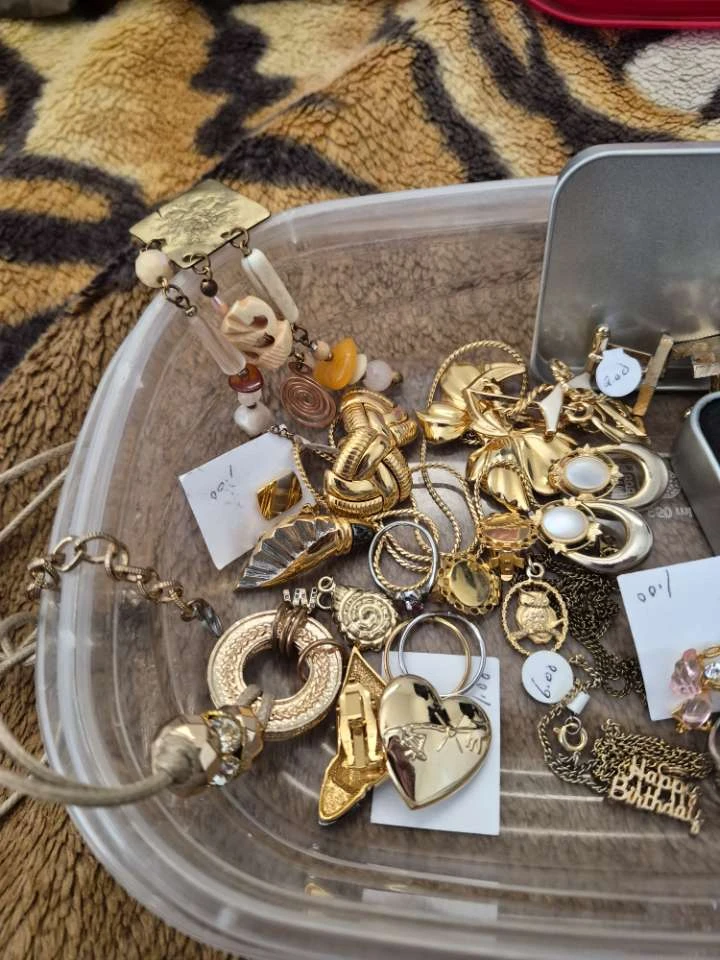 Misc. Jewelry - photo 3