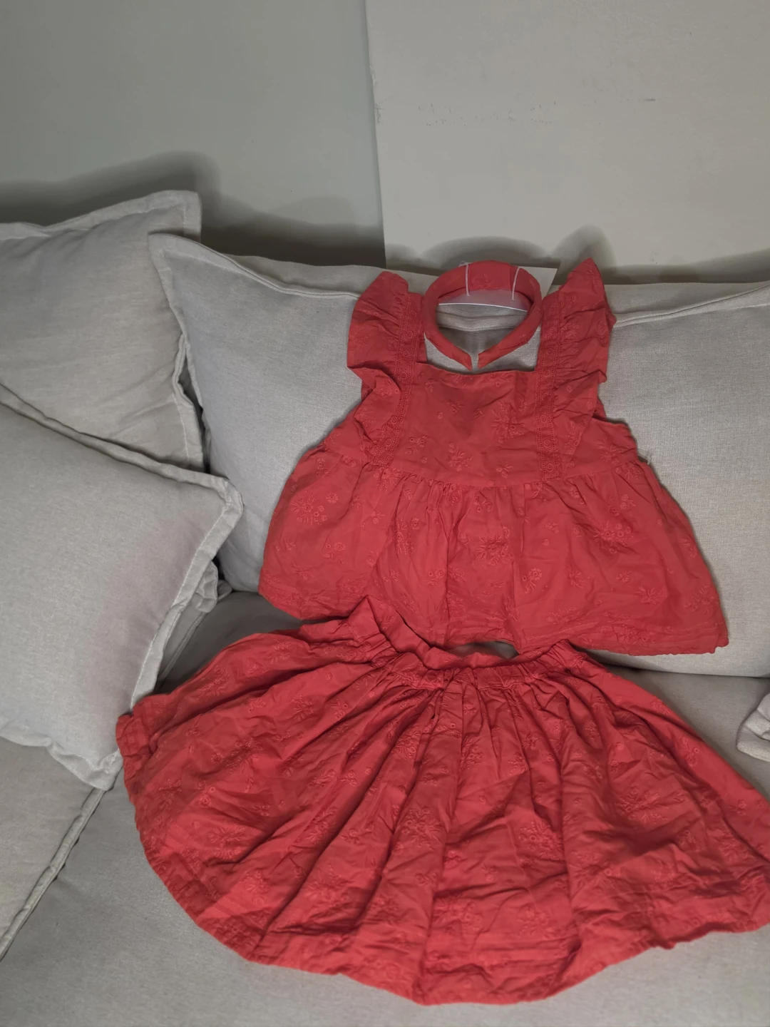 Toddler Girl Red Eyelet Dress and Headband Set - photo 2