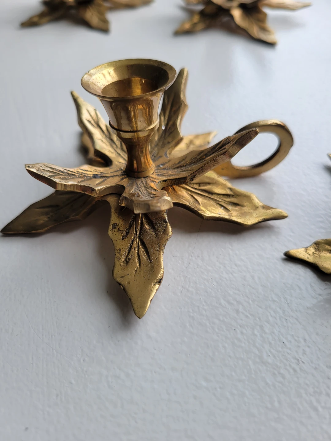 10 Available Vintage Brass Floral Leaf Candlesticks. - photo 2