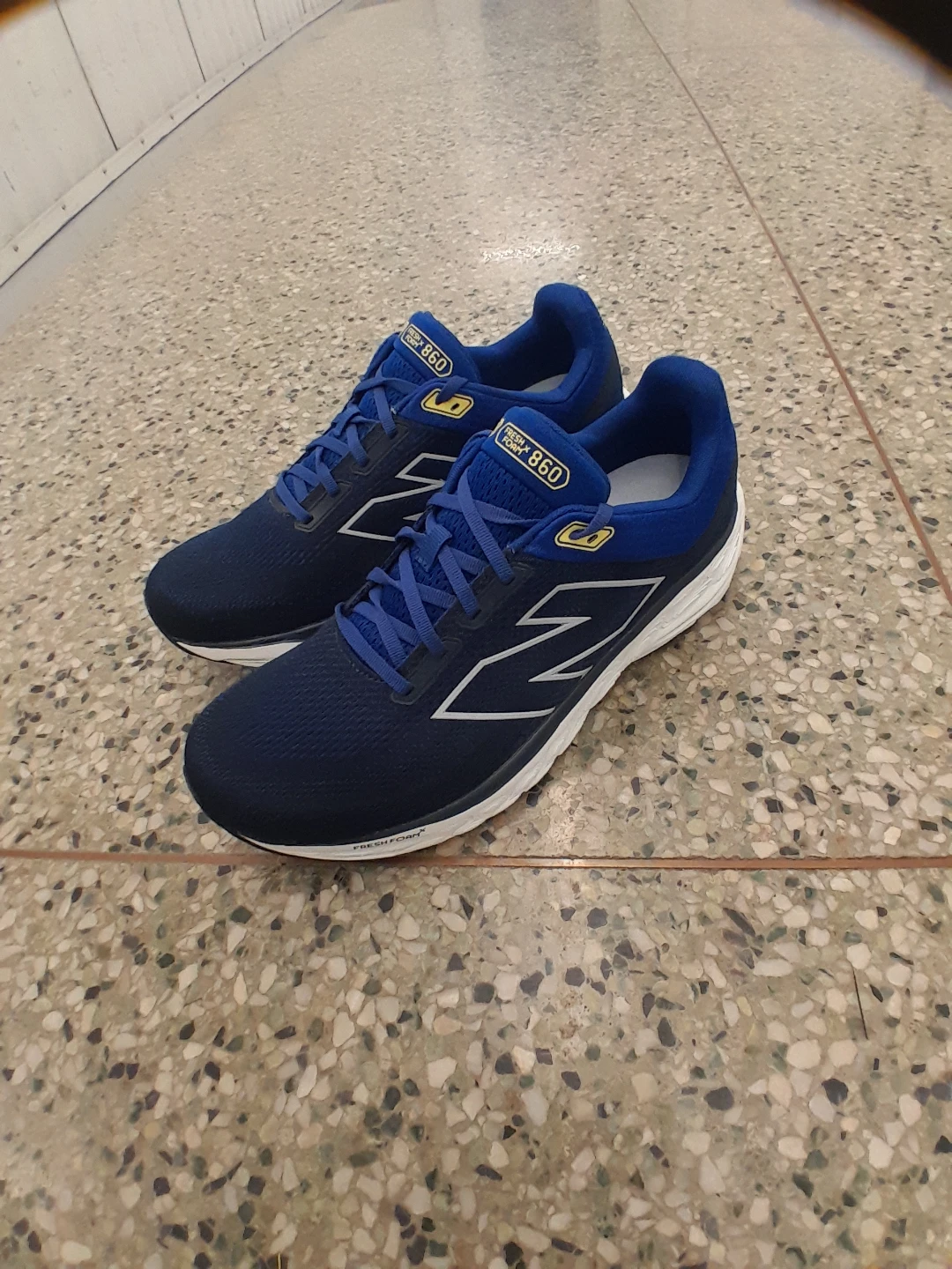 New Balance 860 Running Shoes Men's Size 13 - photo 3