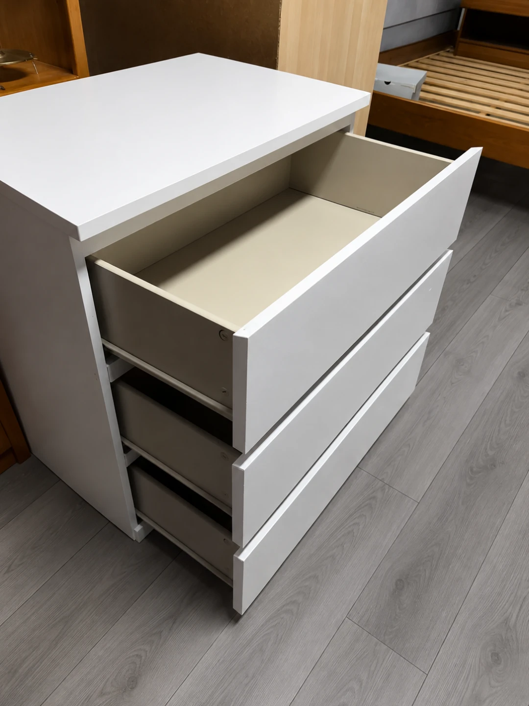 White 3-Drawer Dresser - photo 2