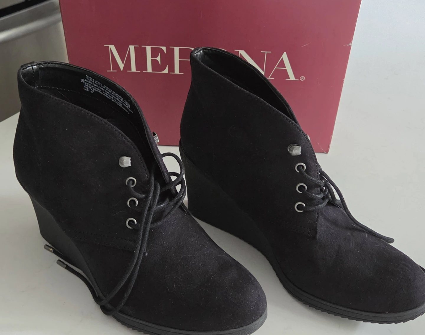Women's Black Wedge Boots , Size 9.5 NEW