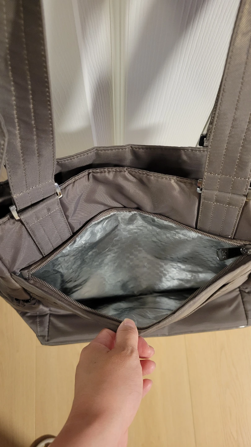 Lug Ace Tote Bag - photo 3