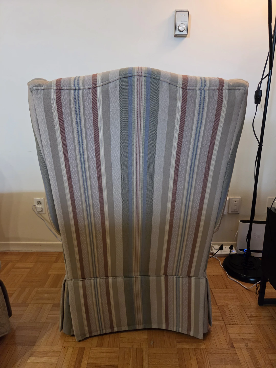 Wingback Accent Chairs - photo 5