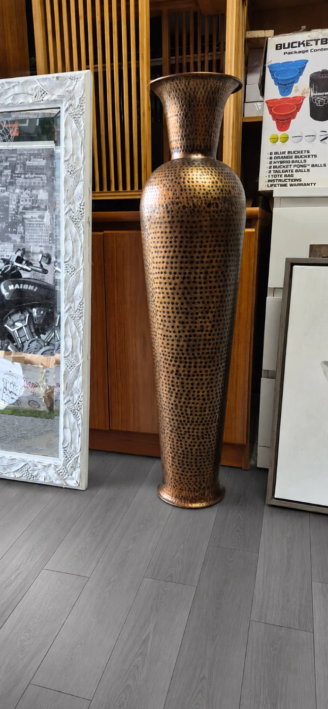 Tall Hammered Copper Vase - photo 5