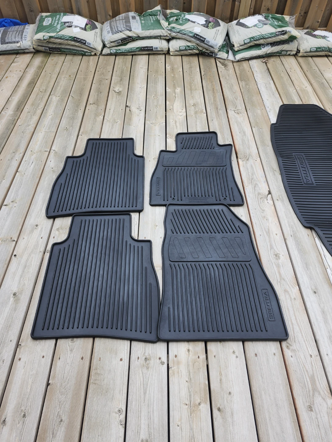 Nissan Sentra All-Weather Floor Mats Set - photo 2