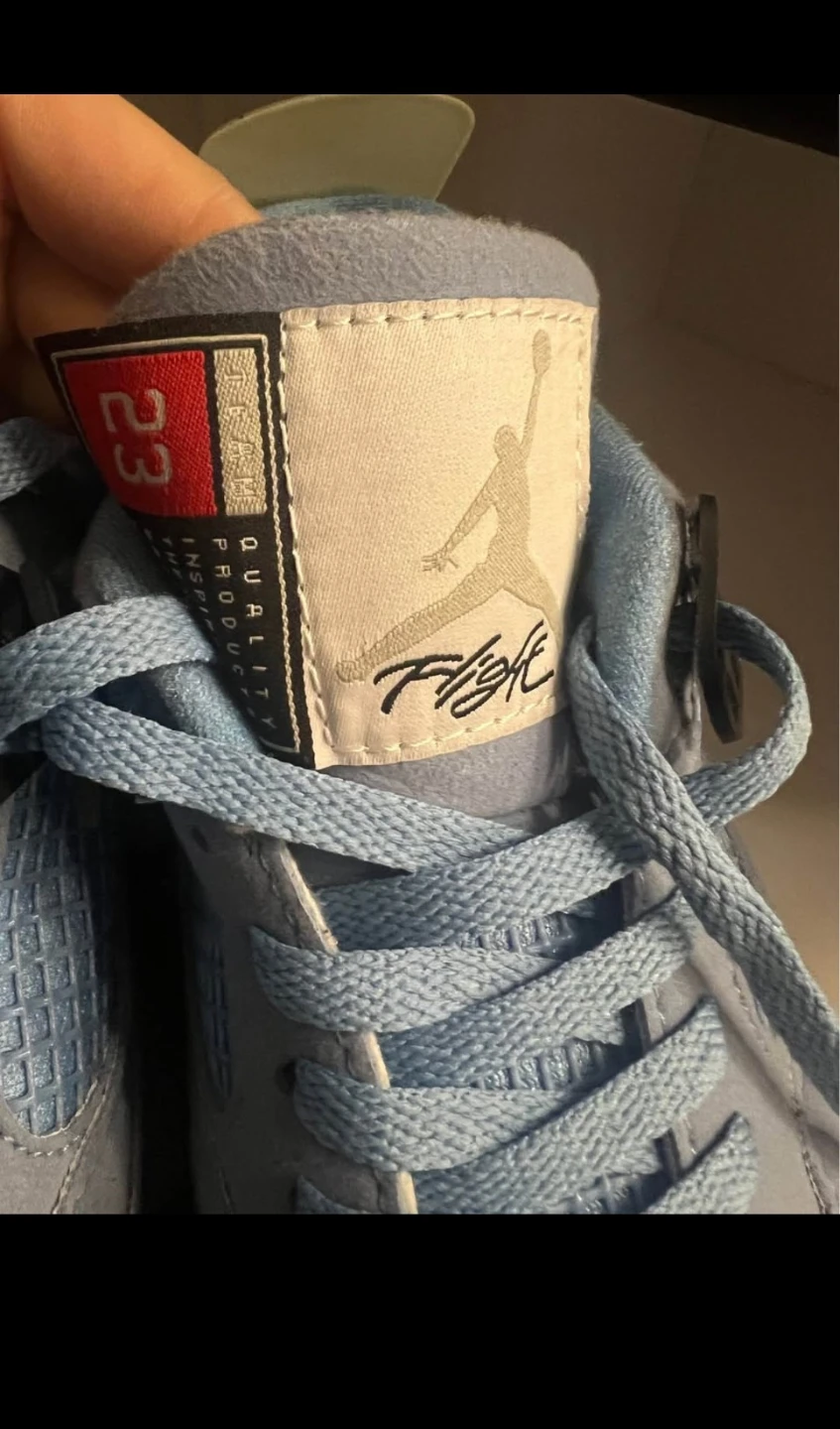 Air Jordan 4 "University Blue" Sneakers - photo 4