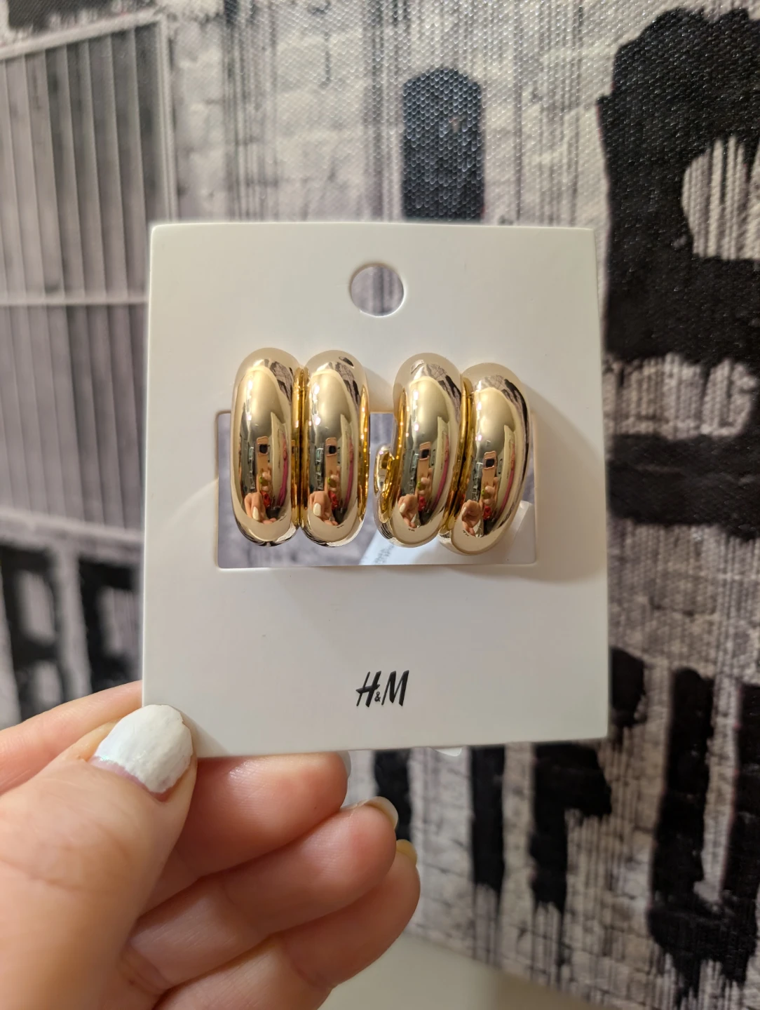 H&M Gold Tone Chunky Hoop Earrings