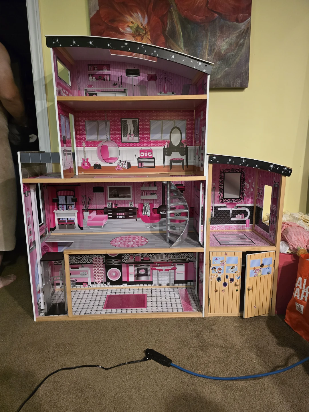 Dollhouse barbie size - photo 3