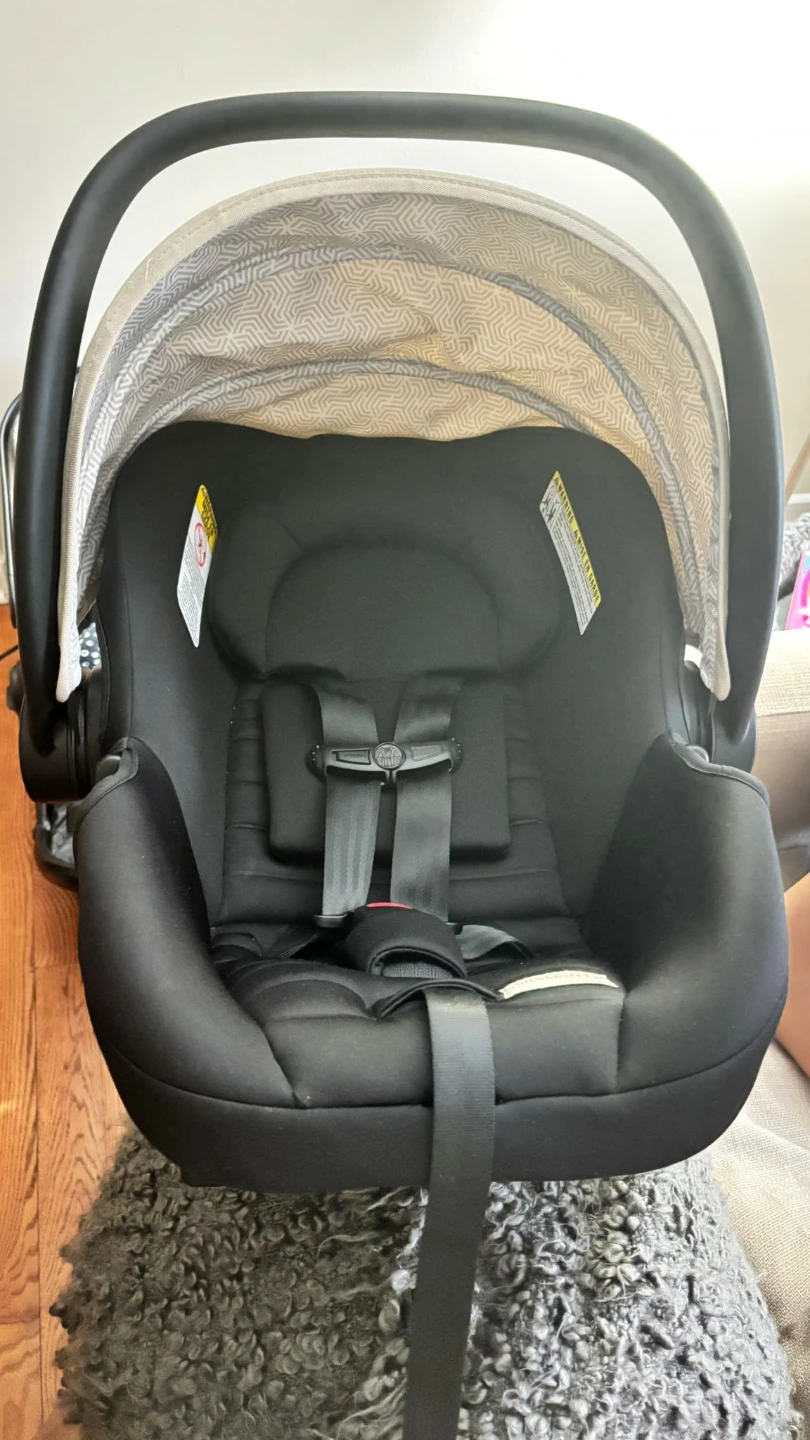 Safety 1st Car Seat and Base - photo 2