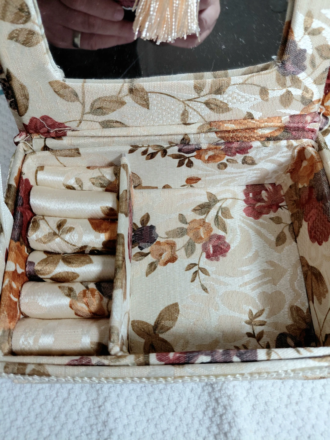 Floral Jewelry Box with Mirror and Tassel - photo 3