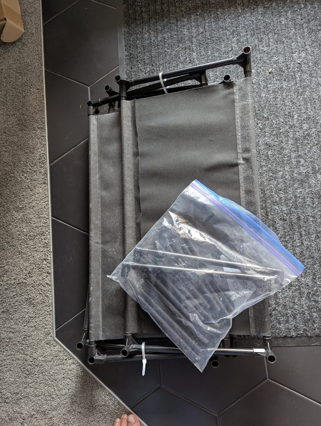 4 miscellaneous items for free - photo 2