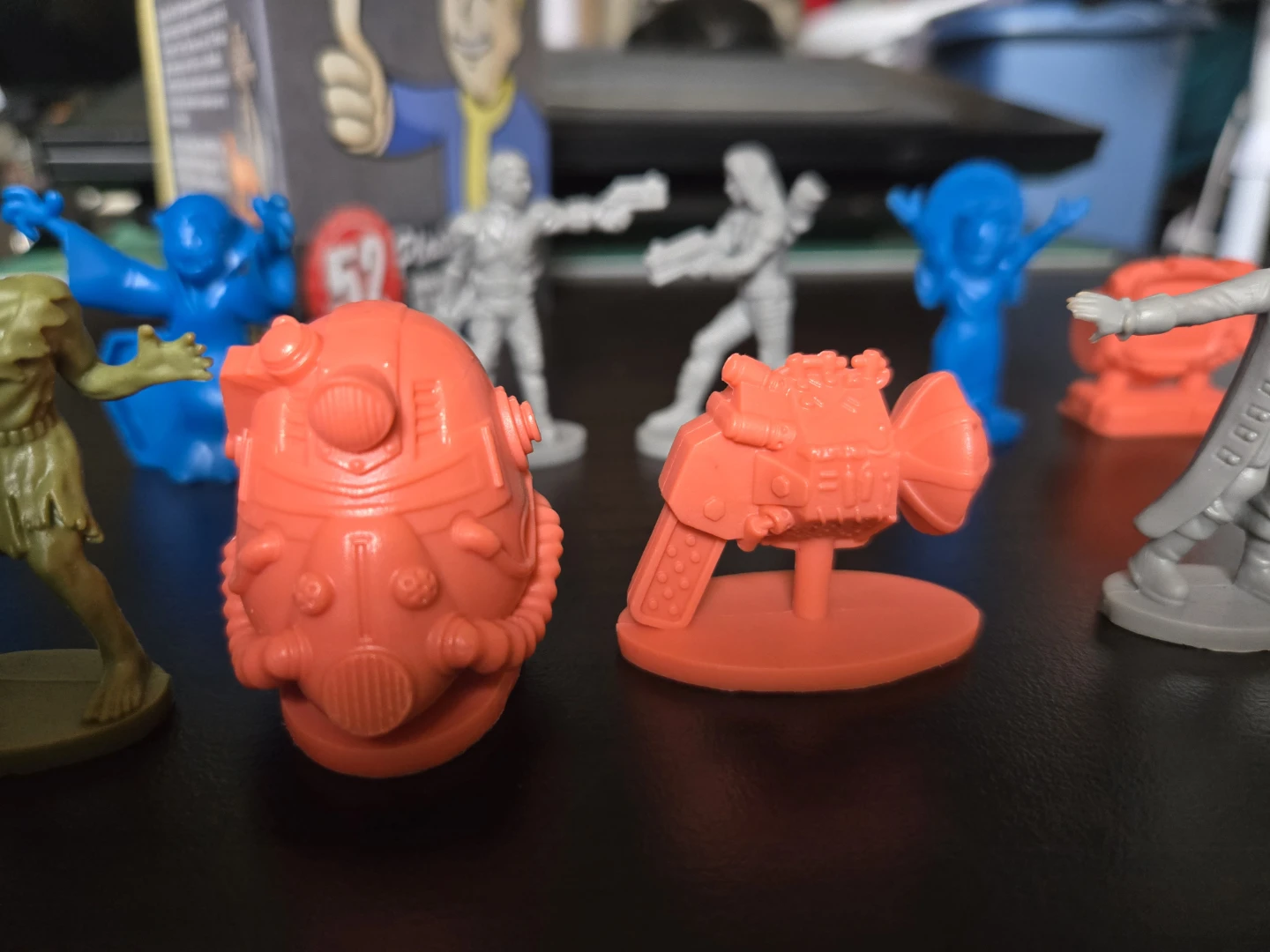 Fallout Box of Mini Plastic Figures - photo 5
