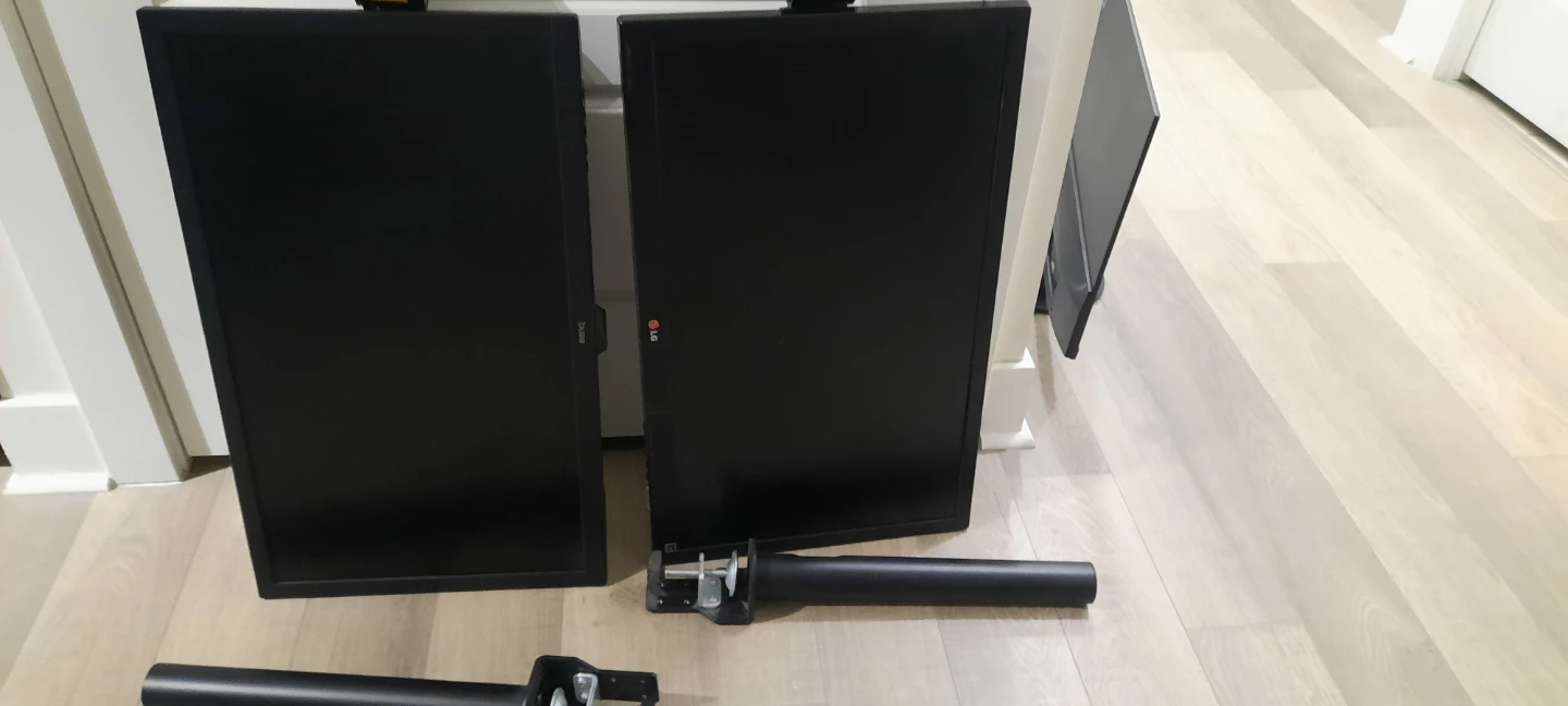 Two LG and BenQ Monitors with Dual Monitor Arm