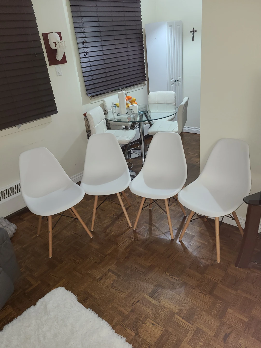 Set of 4 White Dining Chairs