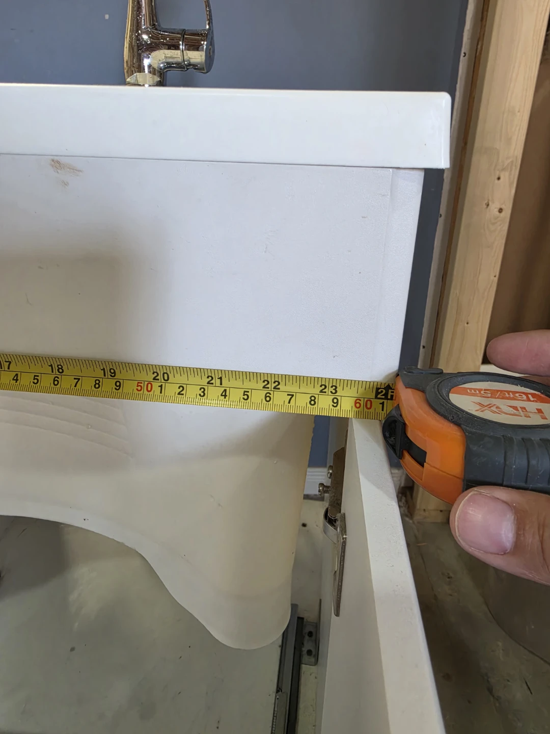 White Bathroom Vanity with Faucet - photo 5