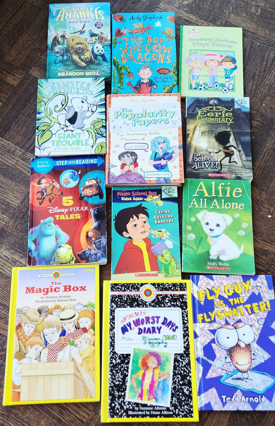 Kids book bundle all for 10$