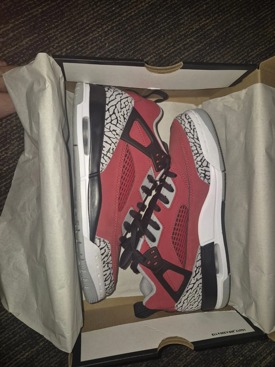 Jordan F11 FQ3950 600 Cement Red Boys Shoes Size 7Y - photo 2