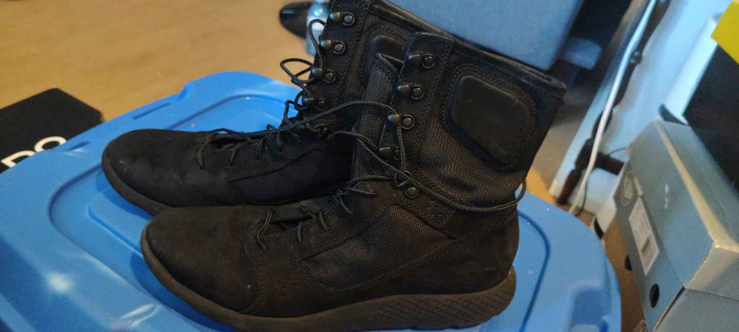 Timberland Defender Men's Boots Size 10.5 - photo 2