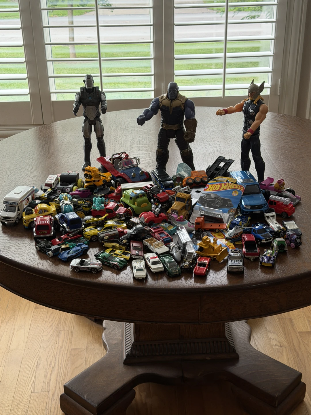 Mixed Toy Lot with Marvel Figures and Hot Wheels Cars - photo 2