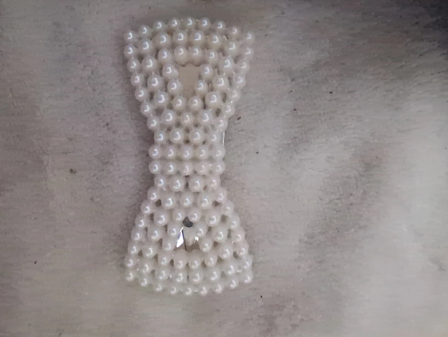 White Pearl Bow Hair Clip