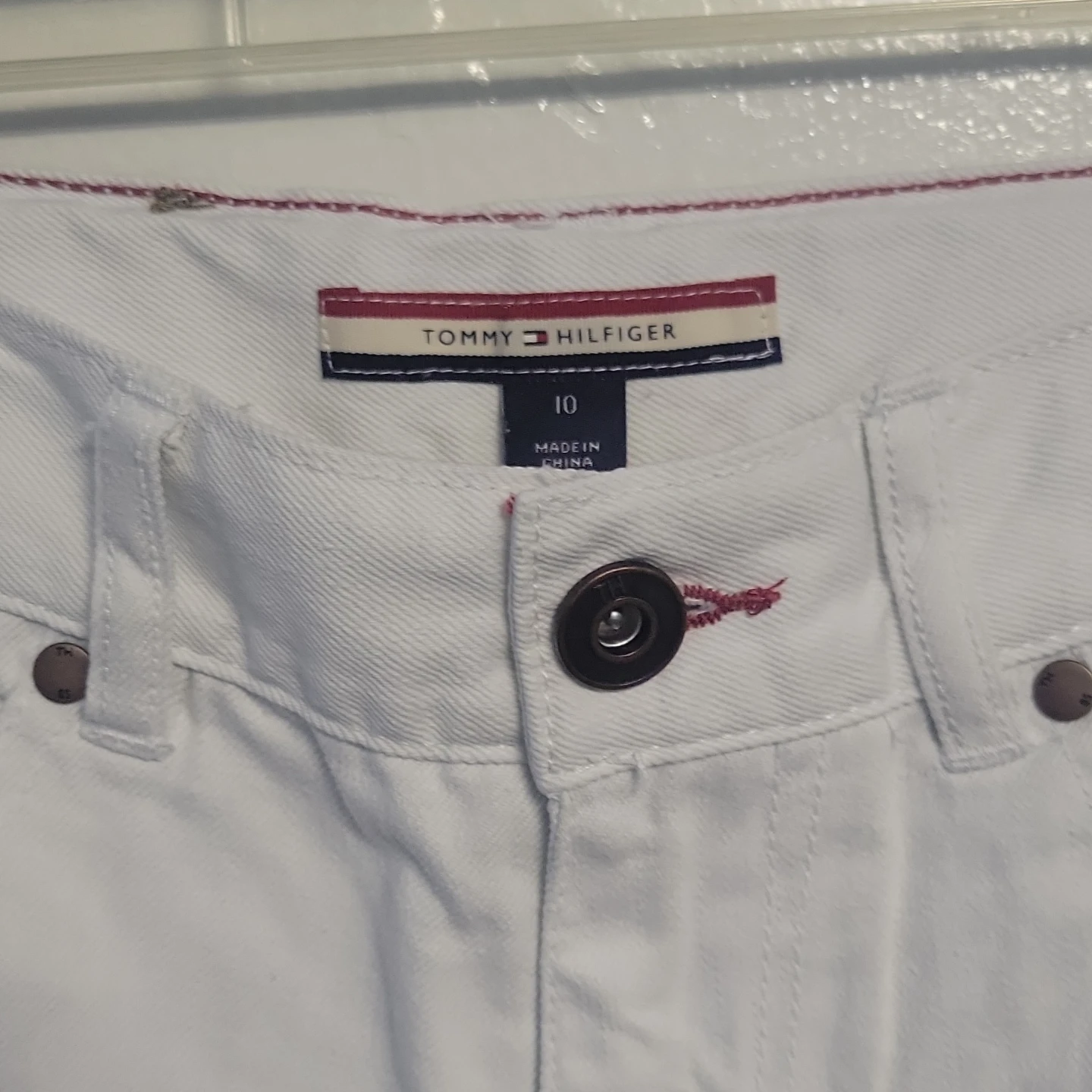 Tommy Hilfiger White Bermuda Shorts Size 10 - photo 4