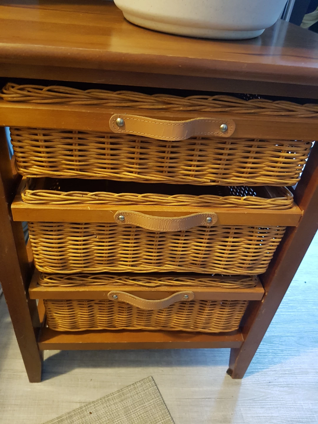 Wooden Side Table with Wicker Baskets