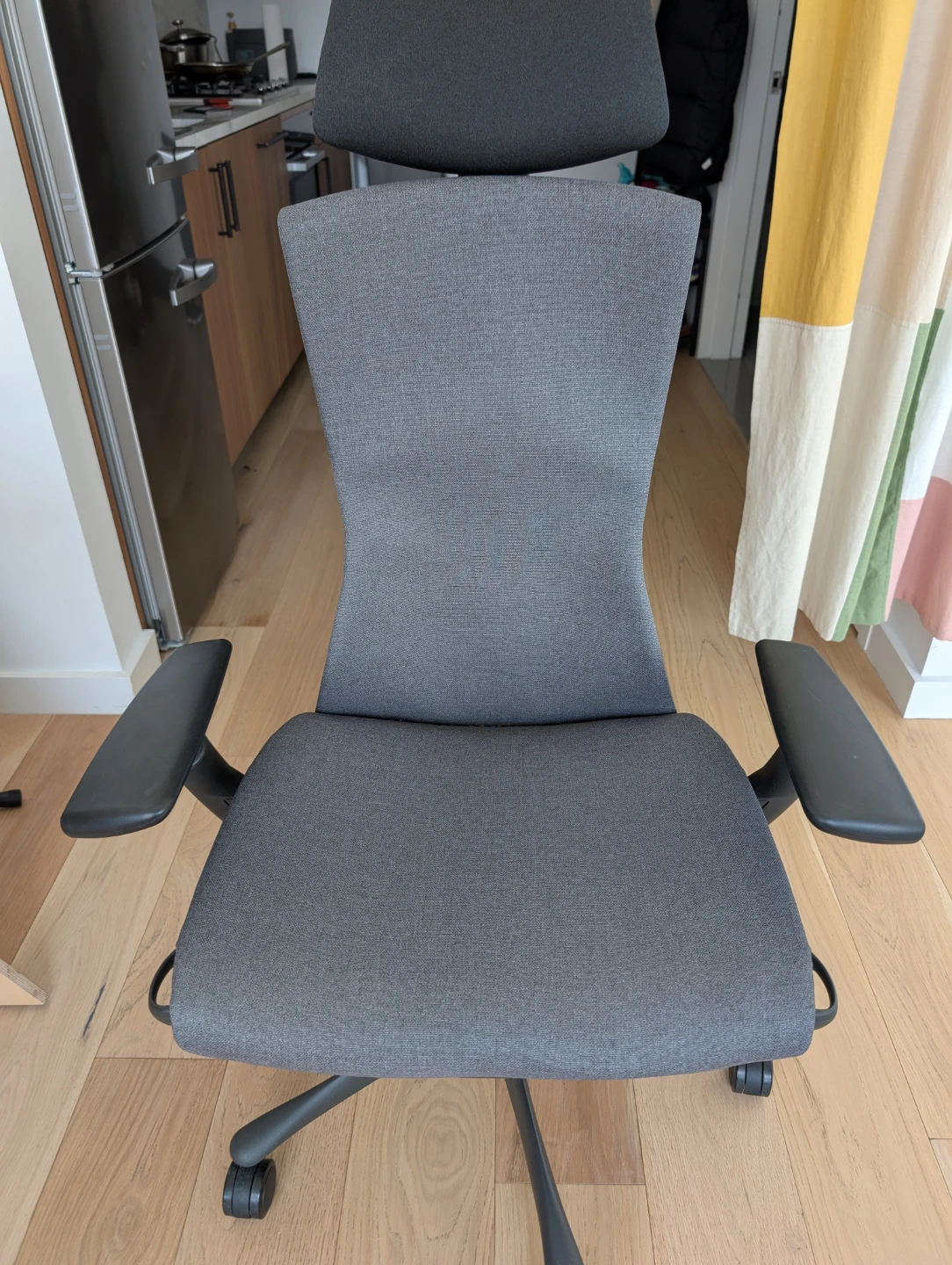 herman miller embody chair with headrest