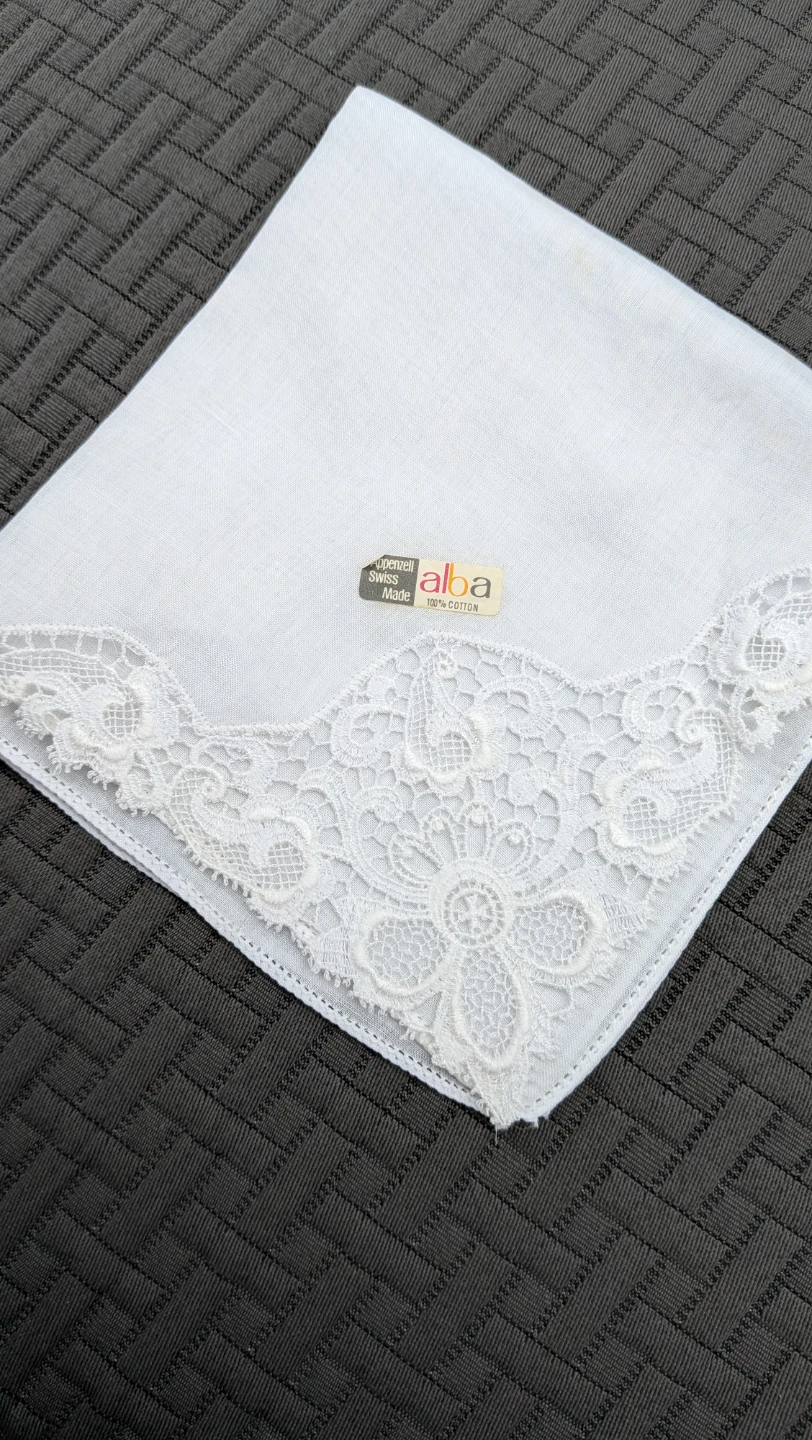 Vintage Alba Swiss Made Lace Handkerchief nwt