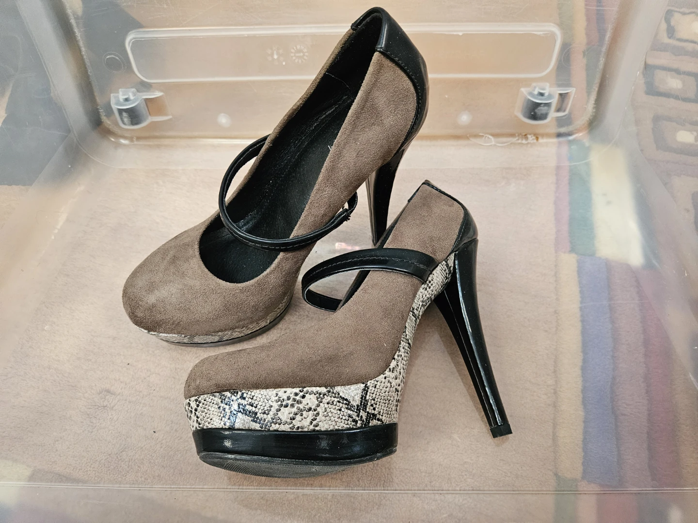 Women's Brown & Black High Heels Size 8.5 - photo 3