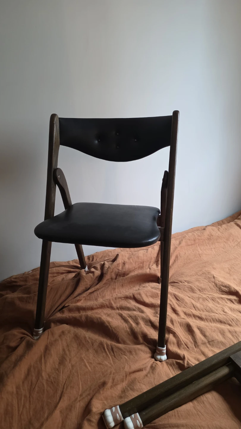 Set of 2 Coronet Wonderfold Folding Chairs
