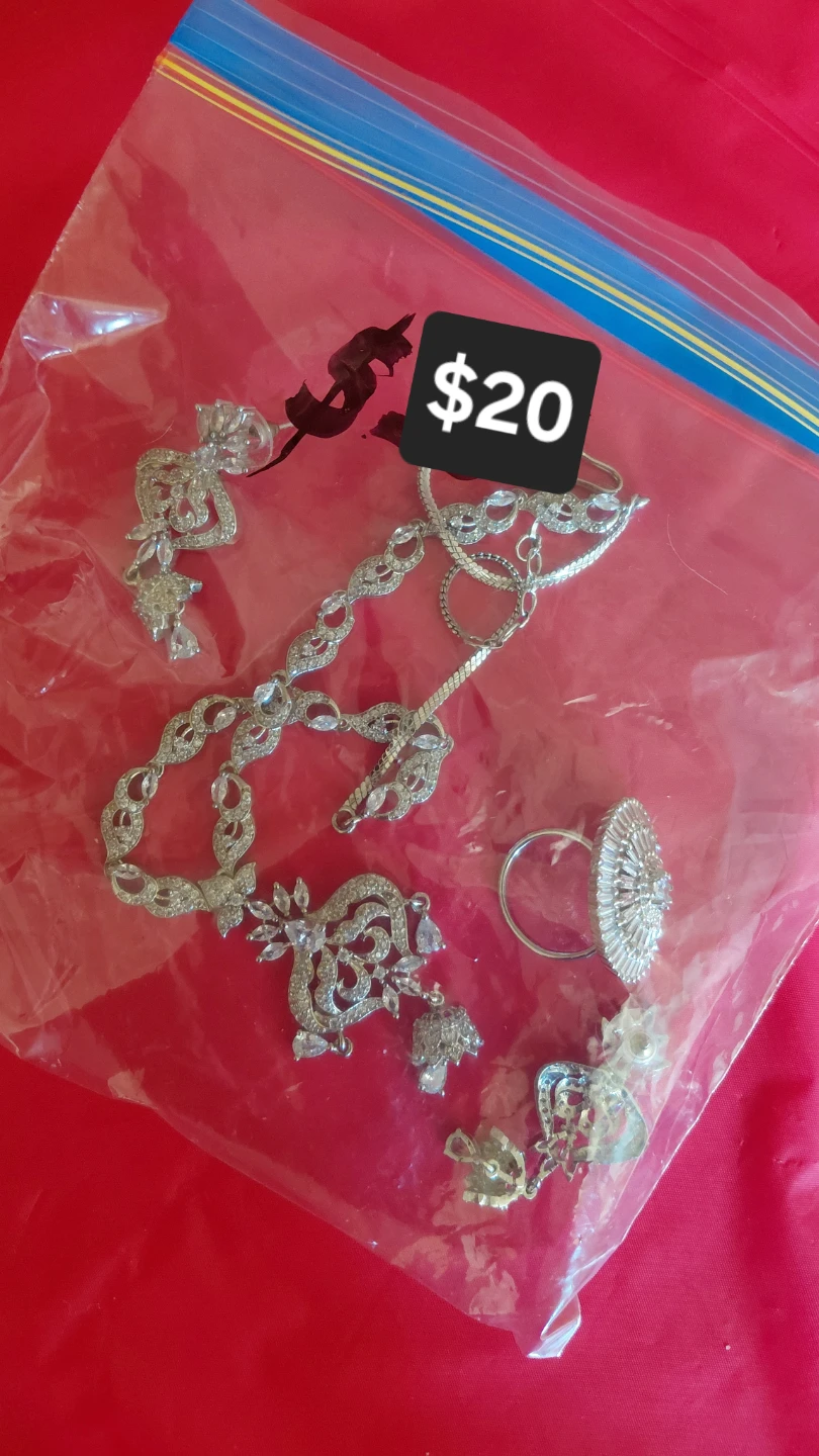 Assorted fashion jewellery collection - photo 5