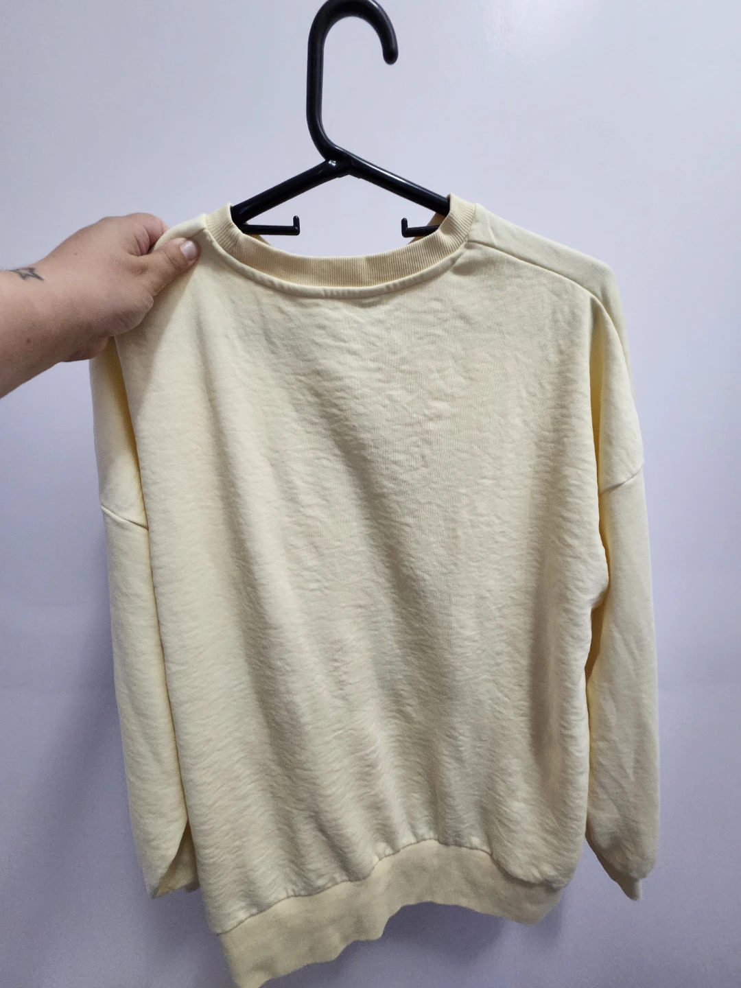 H&M yellow graphic sweatshirt size 14A - photo 2