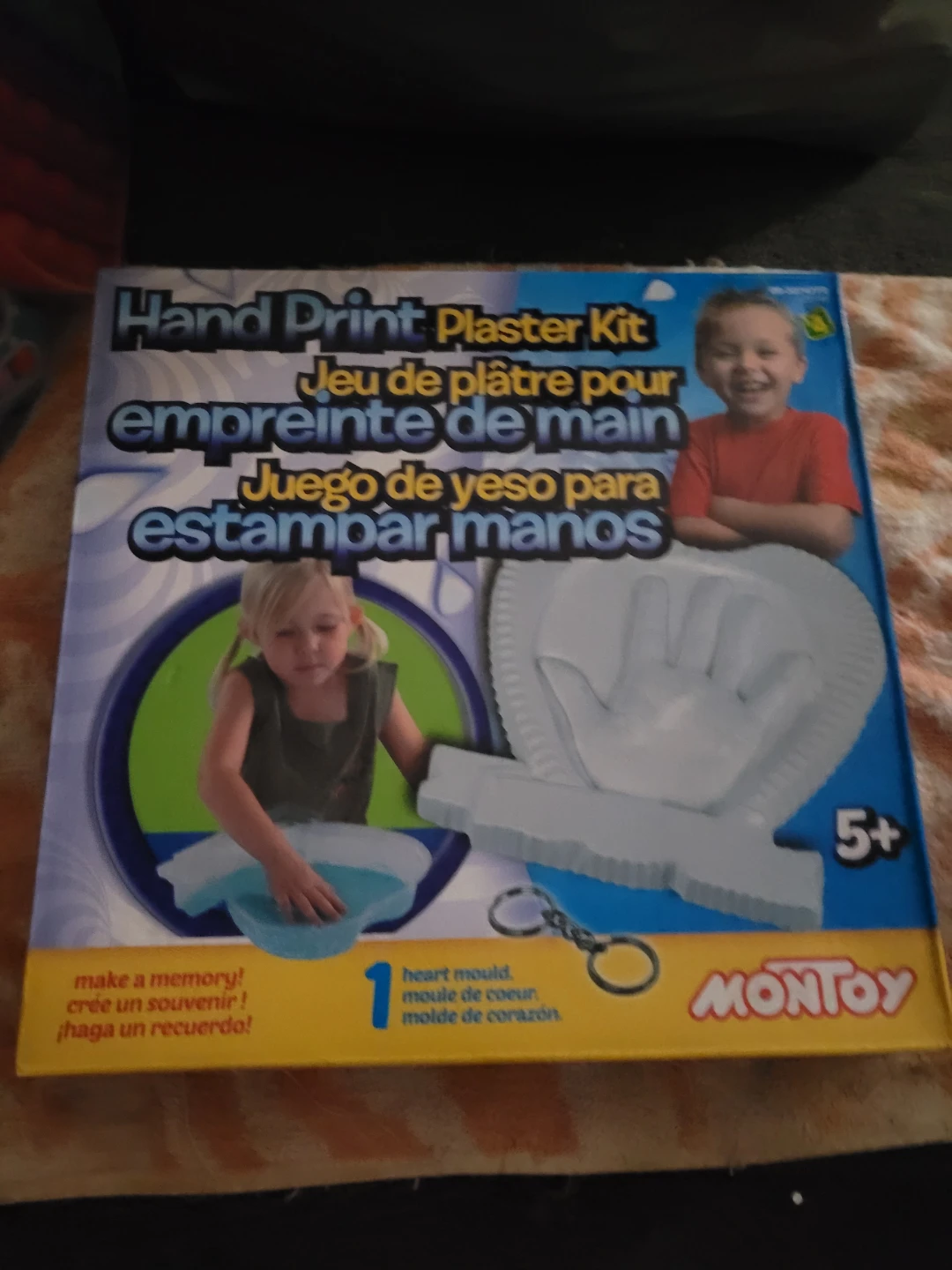 Hand print plaster kit